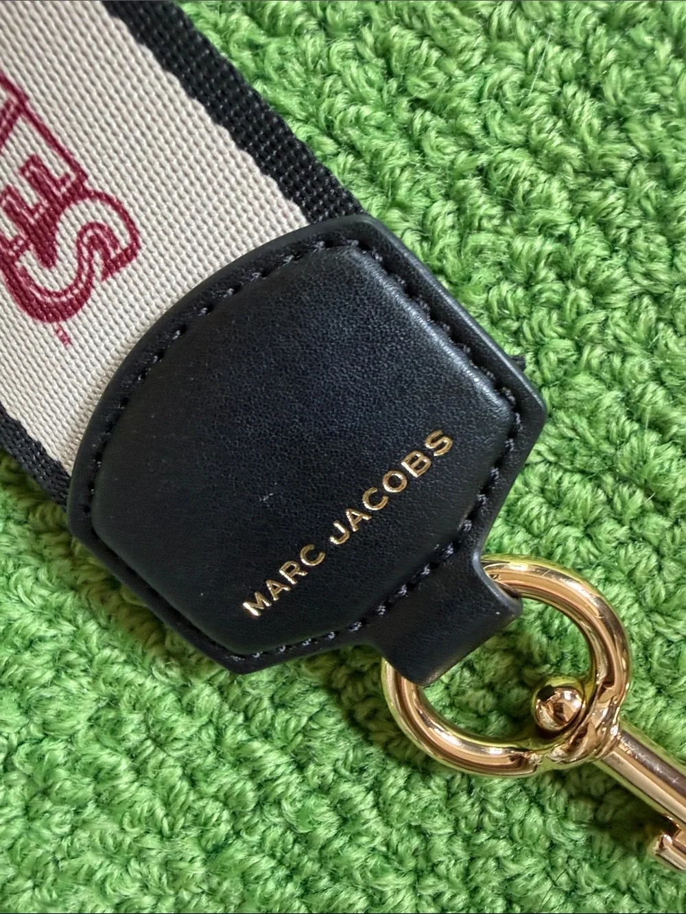 EUC Marc Jacobs x looney tunes. Cream and Black Strap with Red Looney Tunes Logo - Picture 3 of 12